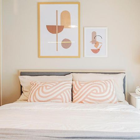 Cozy And Classy Studio Across Airport Terminal 3 파사이 외부 사진