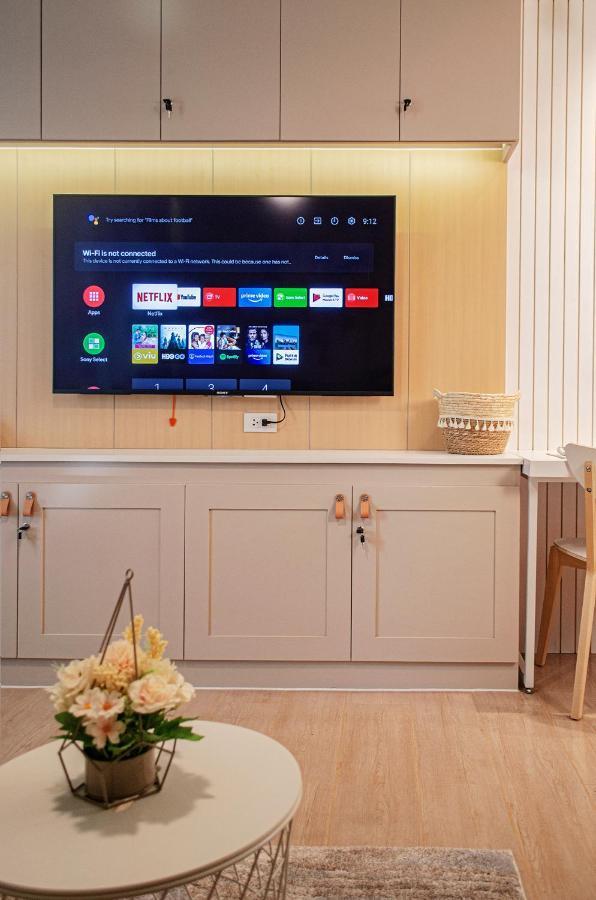 Cozy And Classy Studio Across Airport Terminal 3 파사이 외부 사진