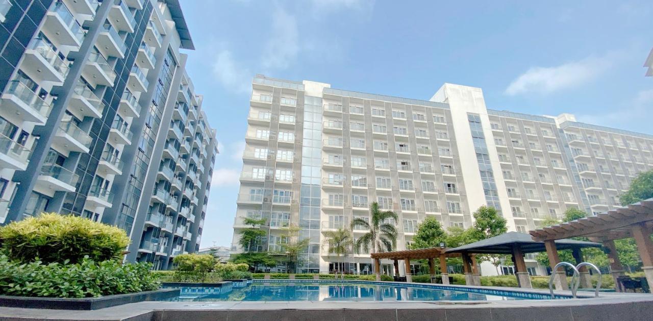 Cozy And Classy Studio Across Airport Terminal 3 파사이 외부 사진